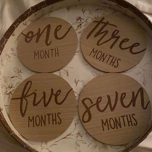 Wooden Monthly Milestone Photo Prop